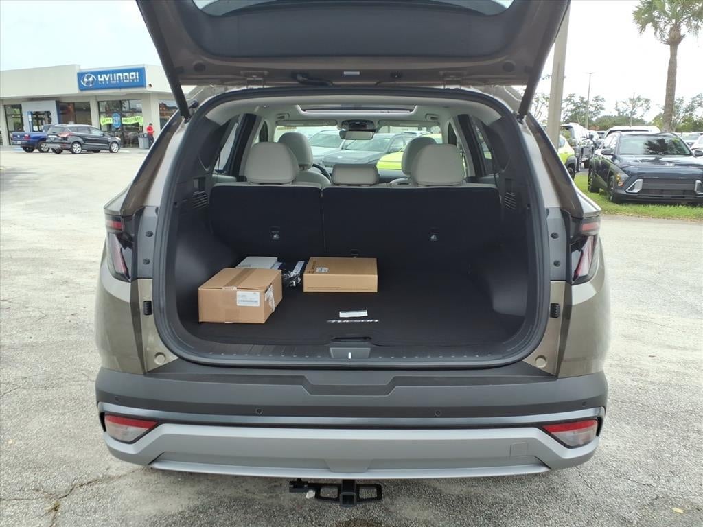 2026 Hyundai TUCSON SE FWD