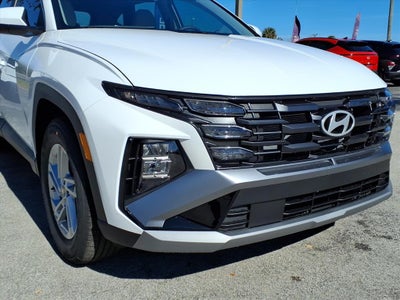 2026 Hyundai TUCSON SE FWD