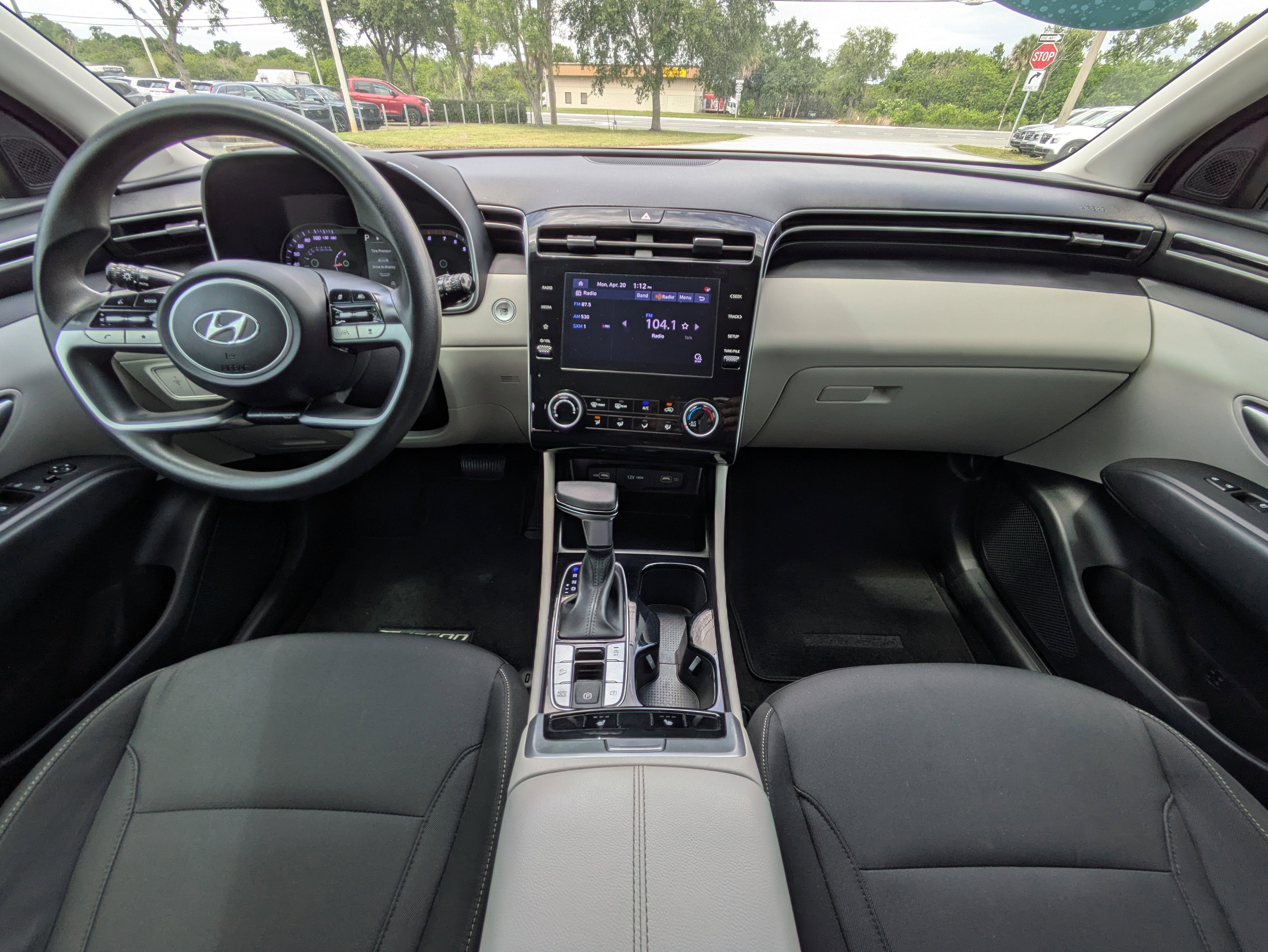 2022 Hyundai TUCSON SEL