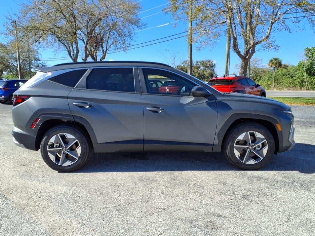 2025 Hyundai TUCSON SEL FWD
