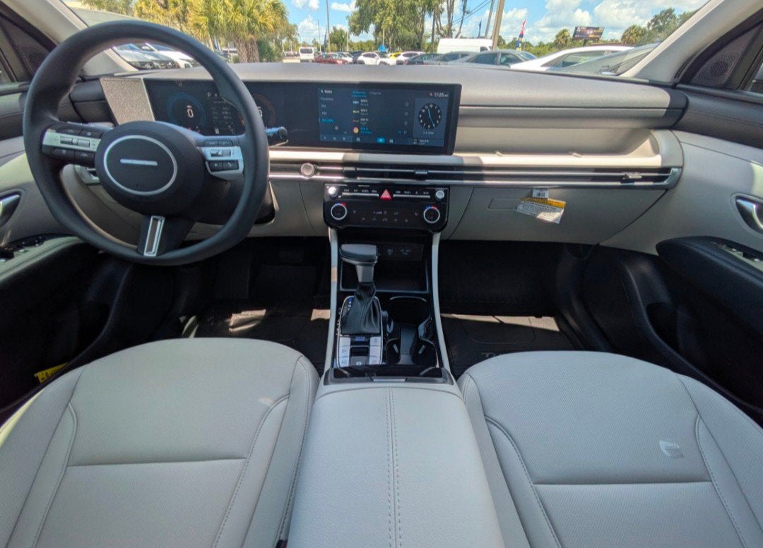 2026 Hyundai TUCSON SEL Plus