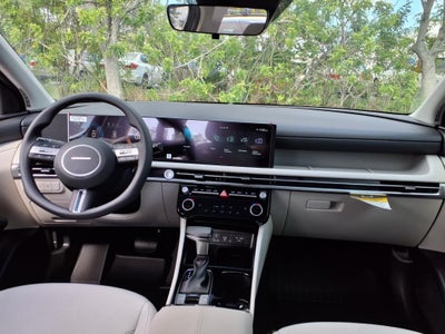 2026 Hyundai TUCSON SEL FWD