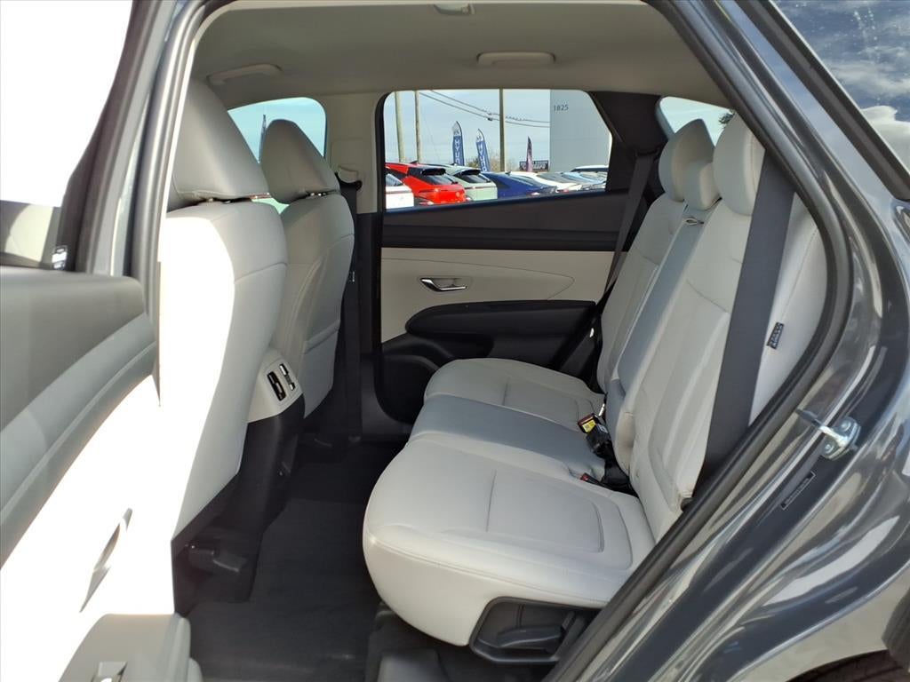 2026 Hyundai TUCSON SEL FWD