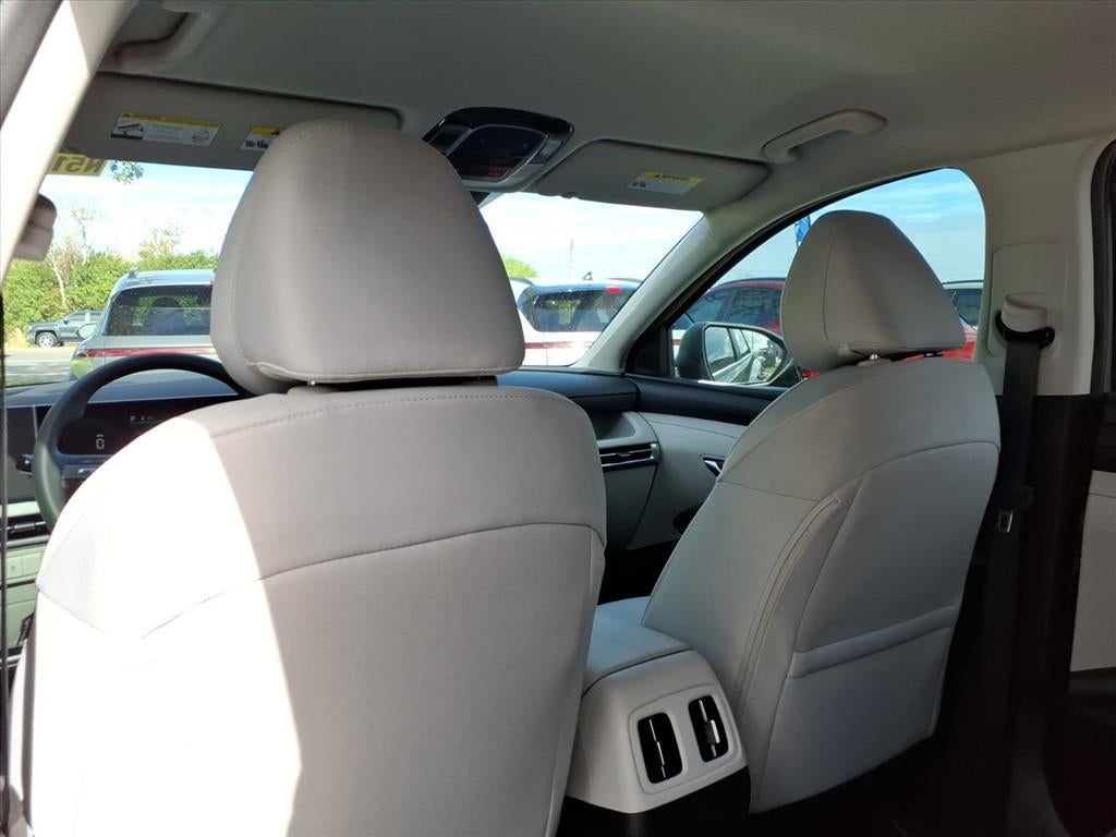 2026 Hyundai TUCSON SEL FWD