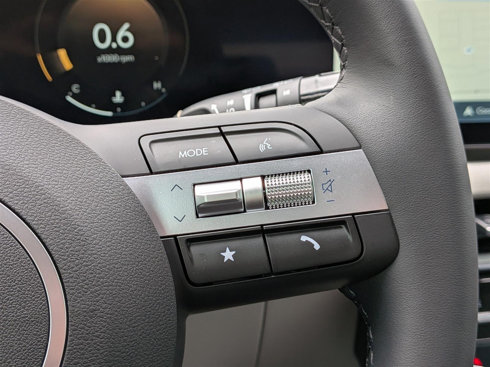 2026 Hyundai TUCSON SEL Premium FWD