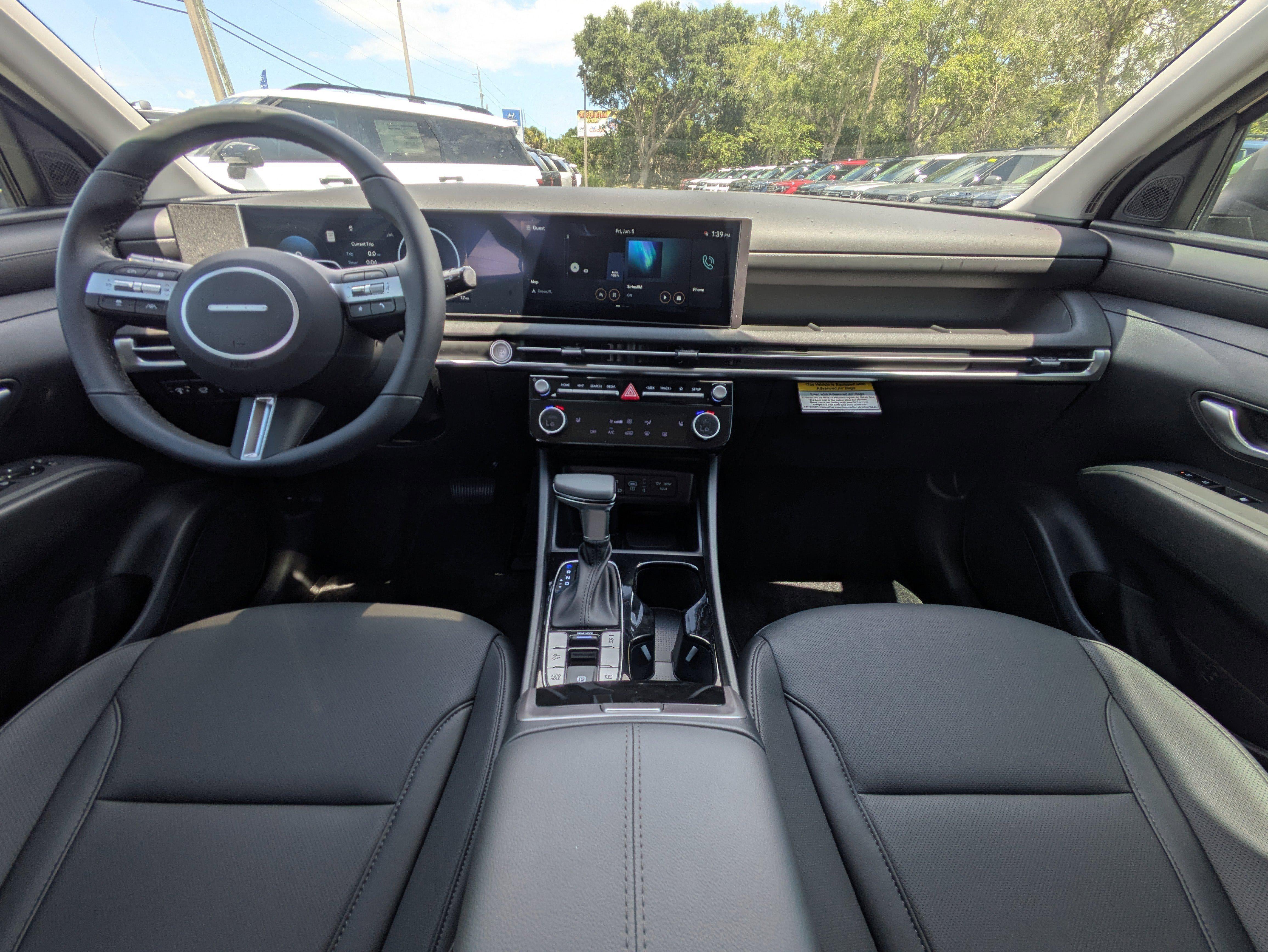 2026 Hyundai TUCSON SEL Premium FWD