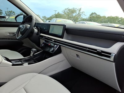 2026 Hyundai TUCSON SEL Premium FWD