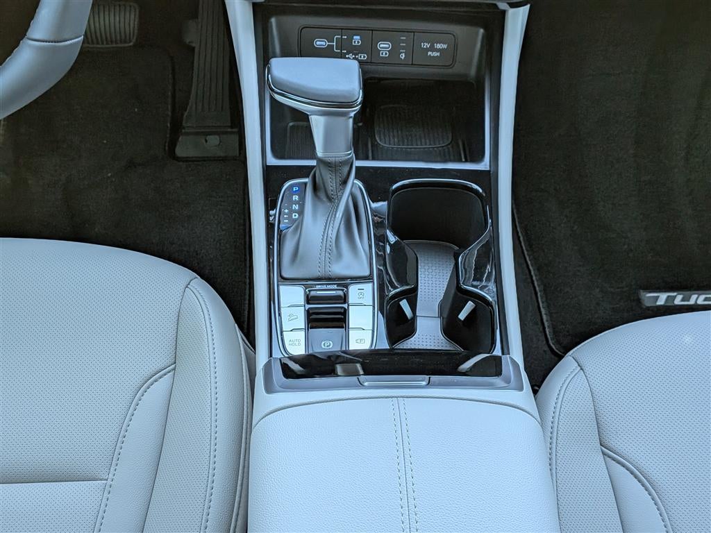 2026 Hyundai TUCSON SEL Premium FWD