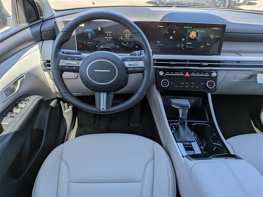 2026 Hyundai TUCSON SEL Premium FWD