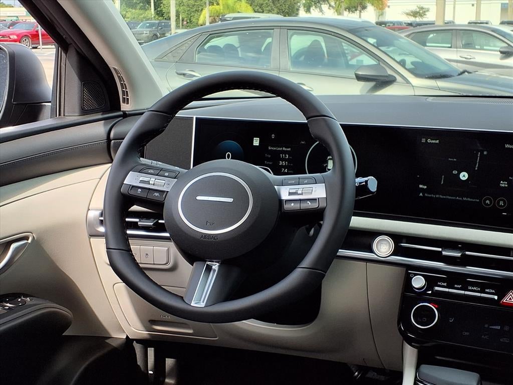 2026 Hyundai TUCSON SEL Premium FWD