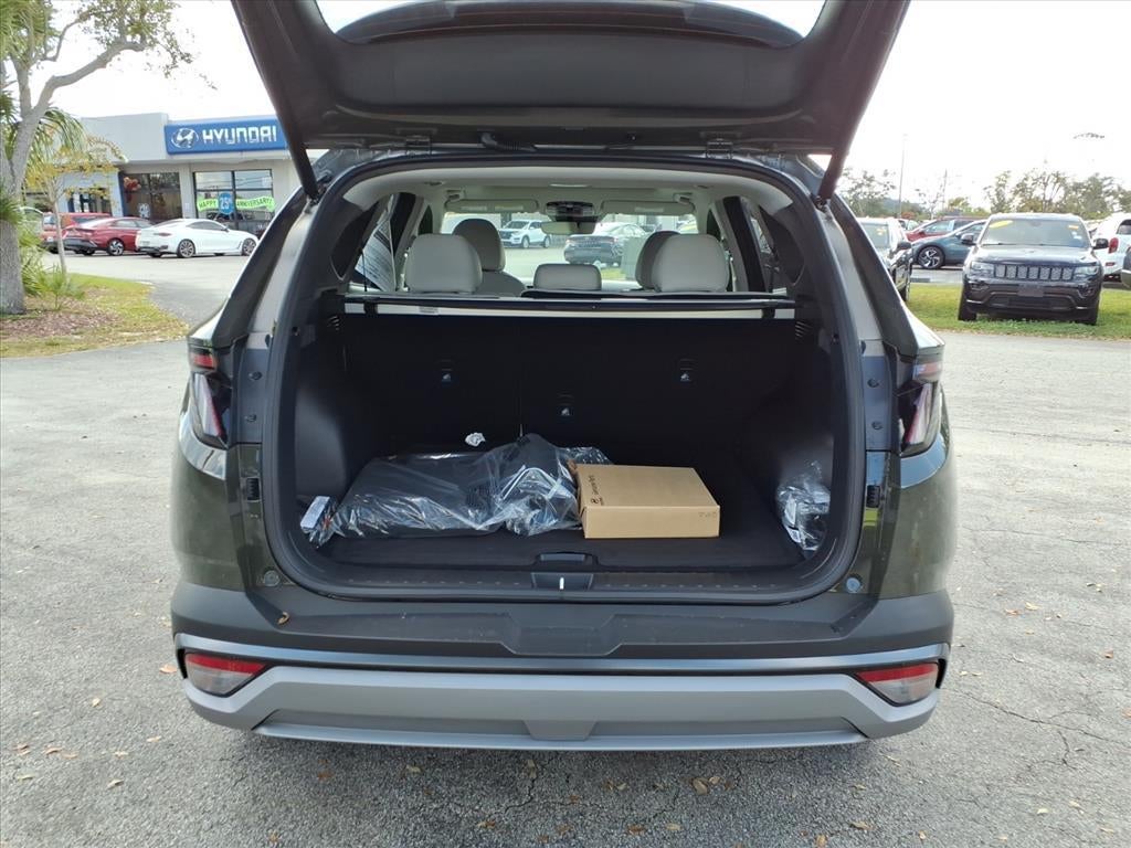 2026 Hyundai TUCSON SEL Premium FWD