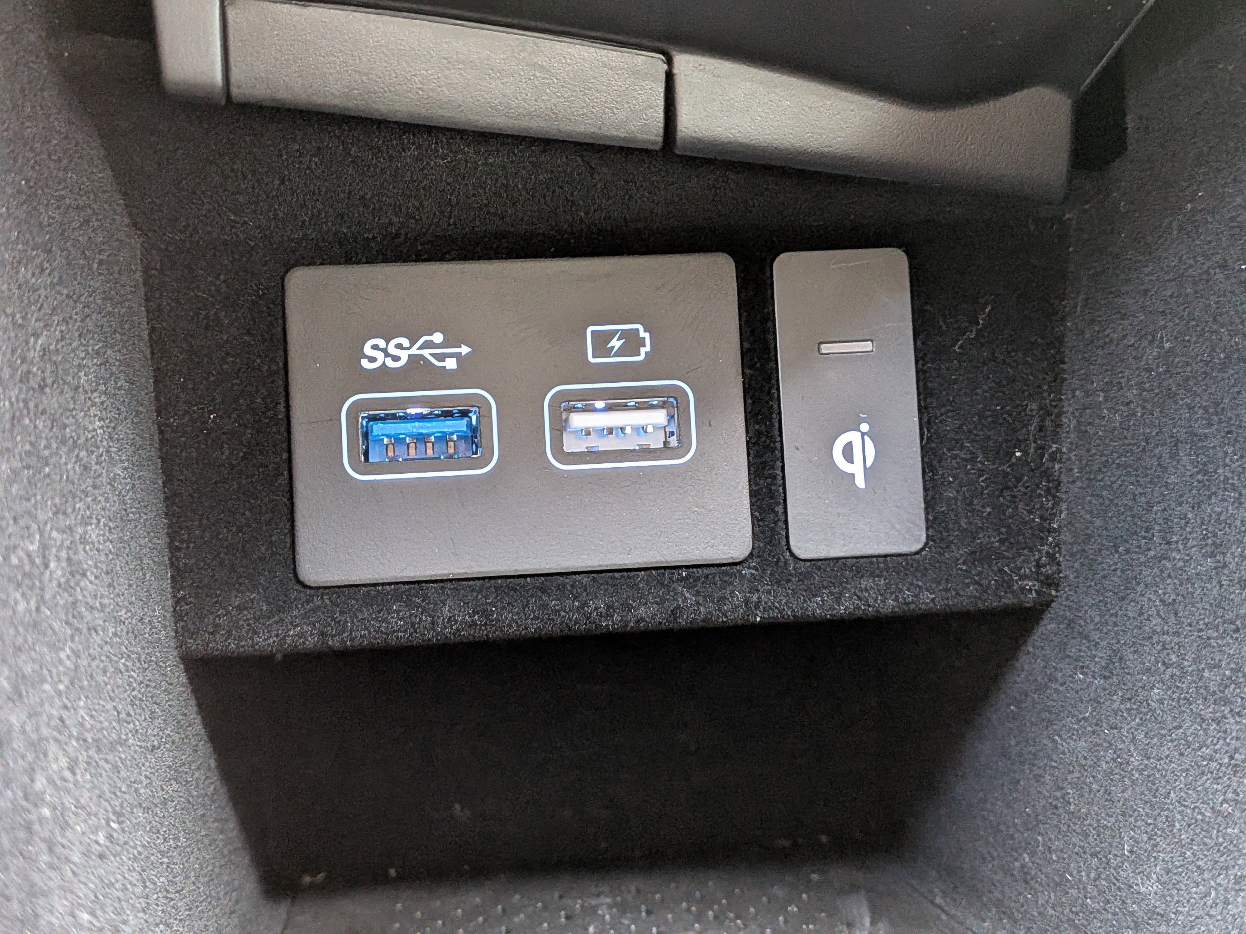 2024 Genesis GV70 2.5T