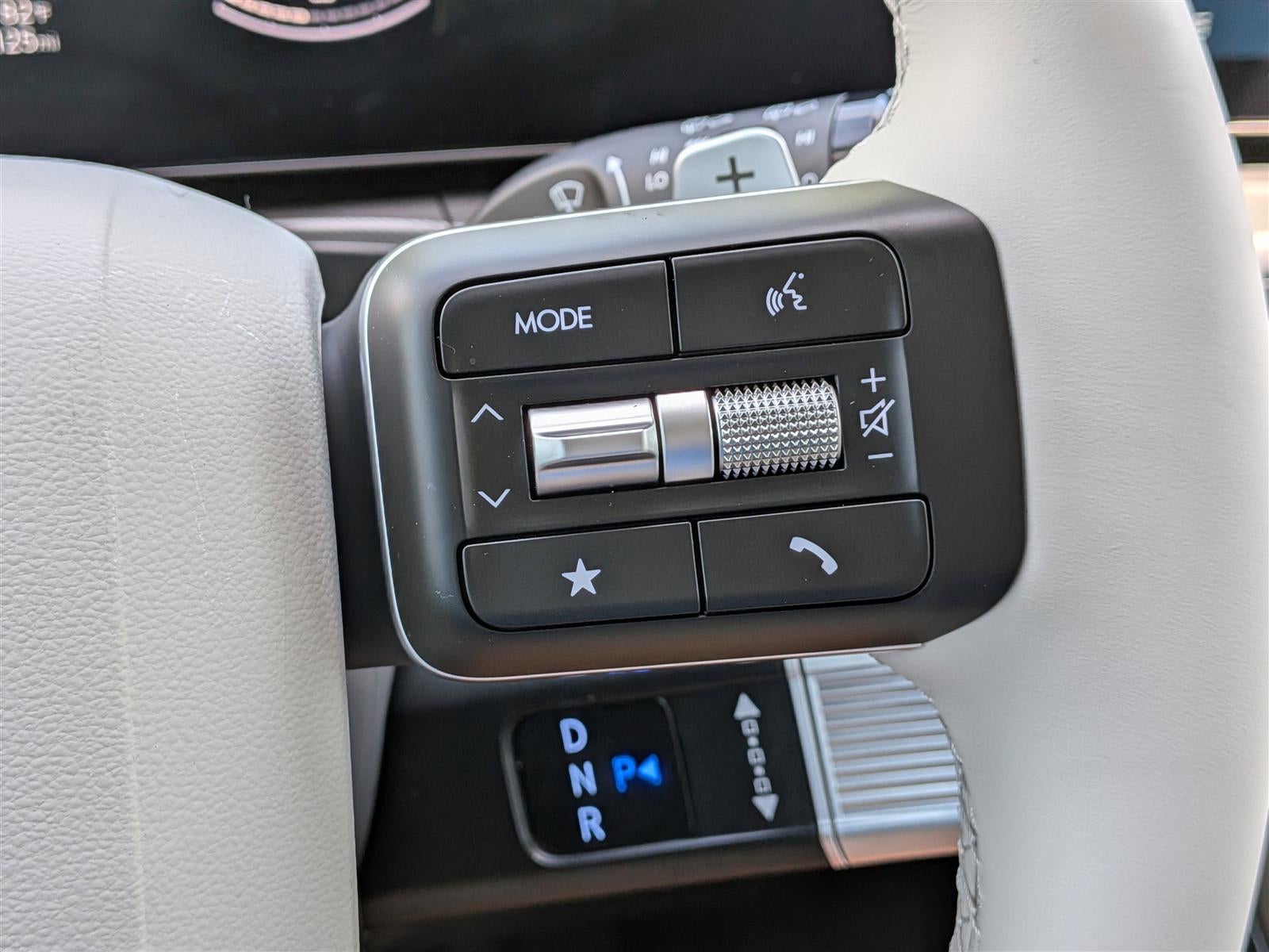 2026 Hyundai SANTA FE SE FWD