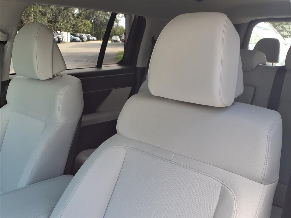 2026 Hyundai SANTA FE SE FWD