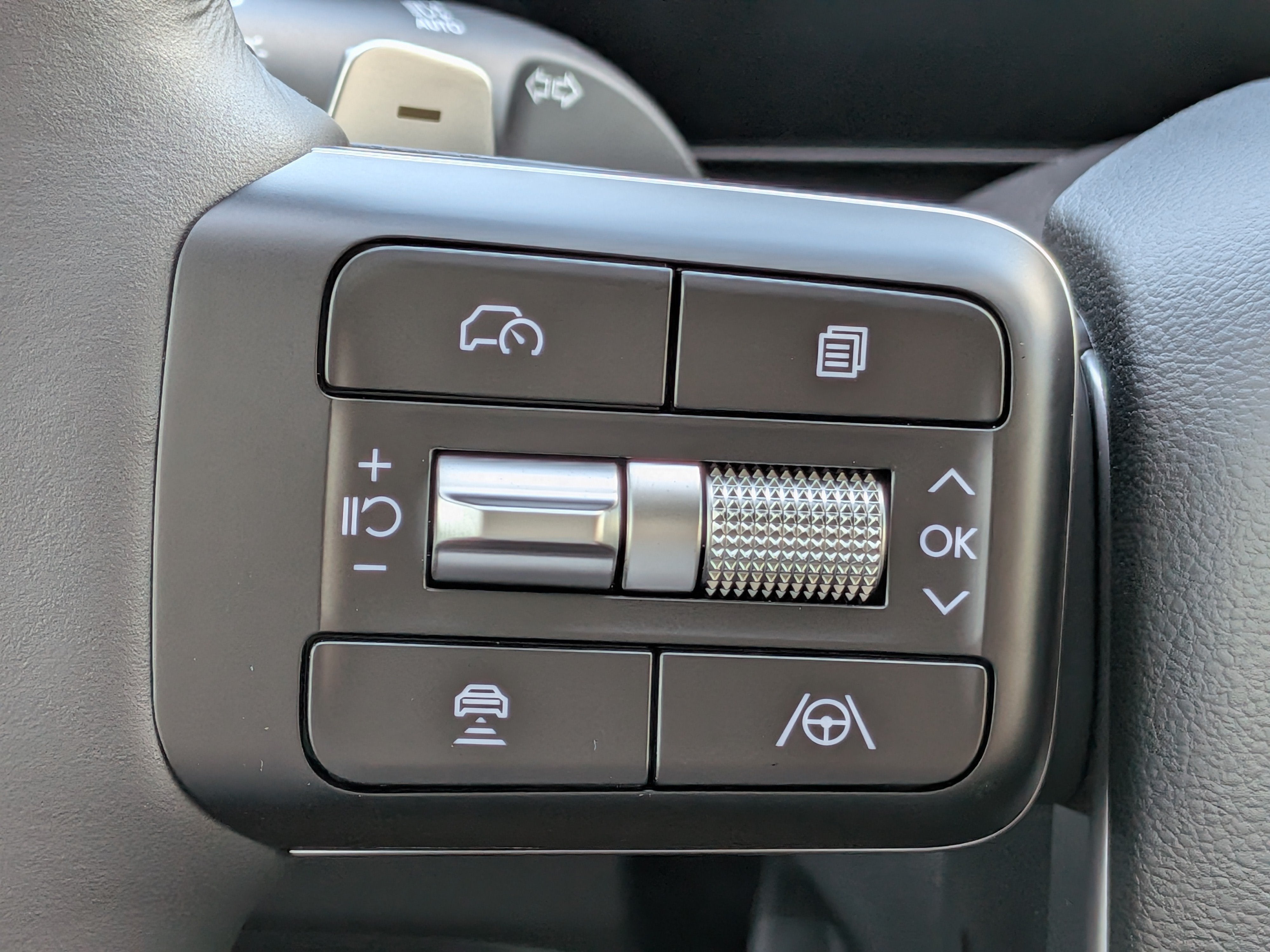 2027 Hyundai SANTA FE SE