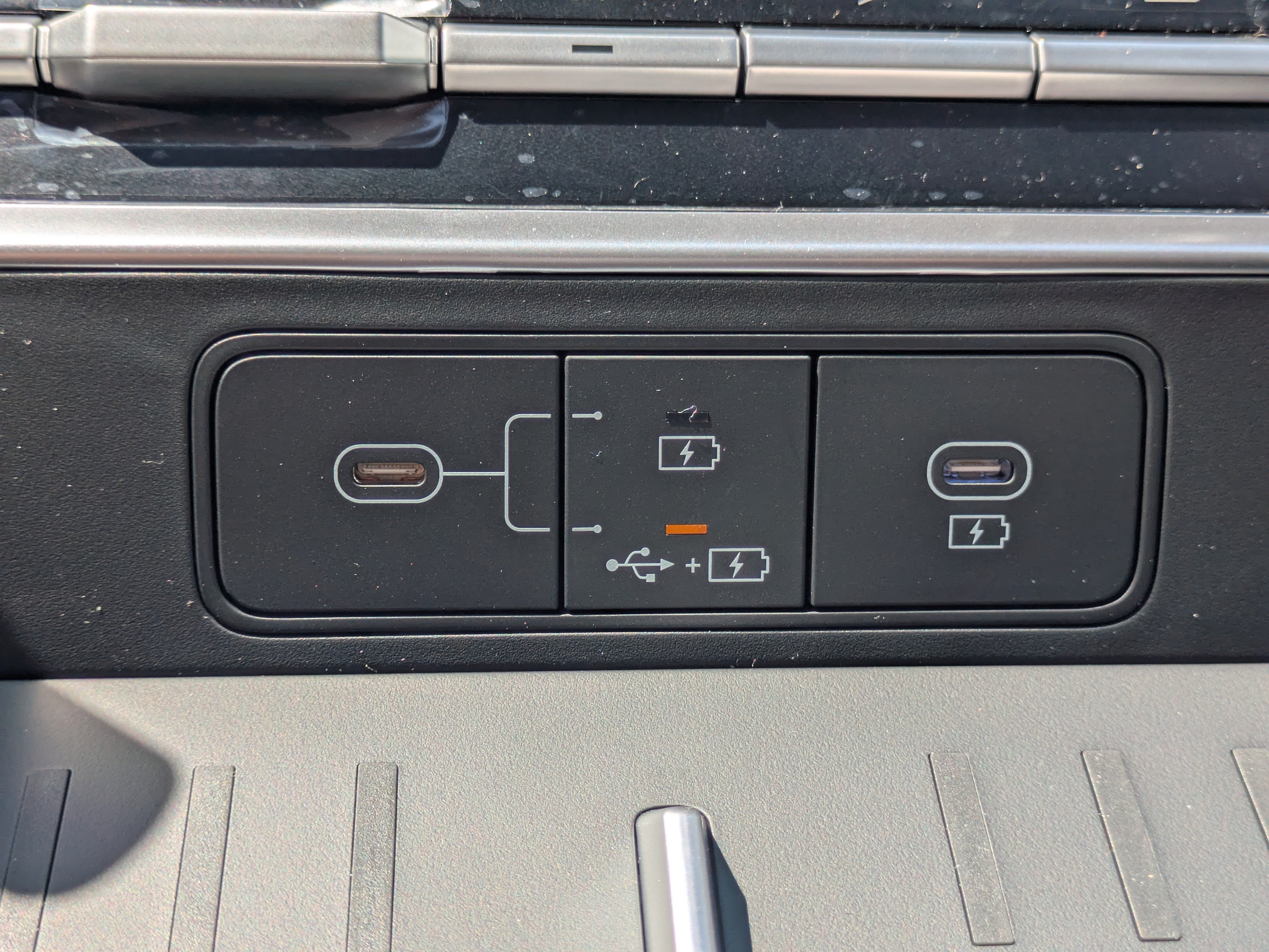 2027 Hyundai SANTA FE SE
