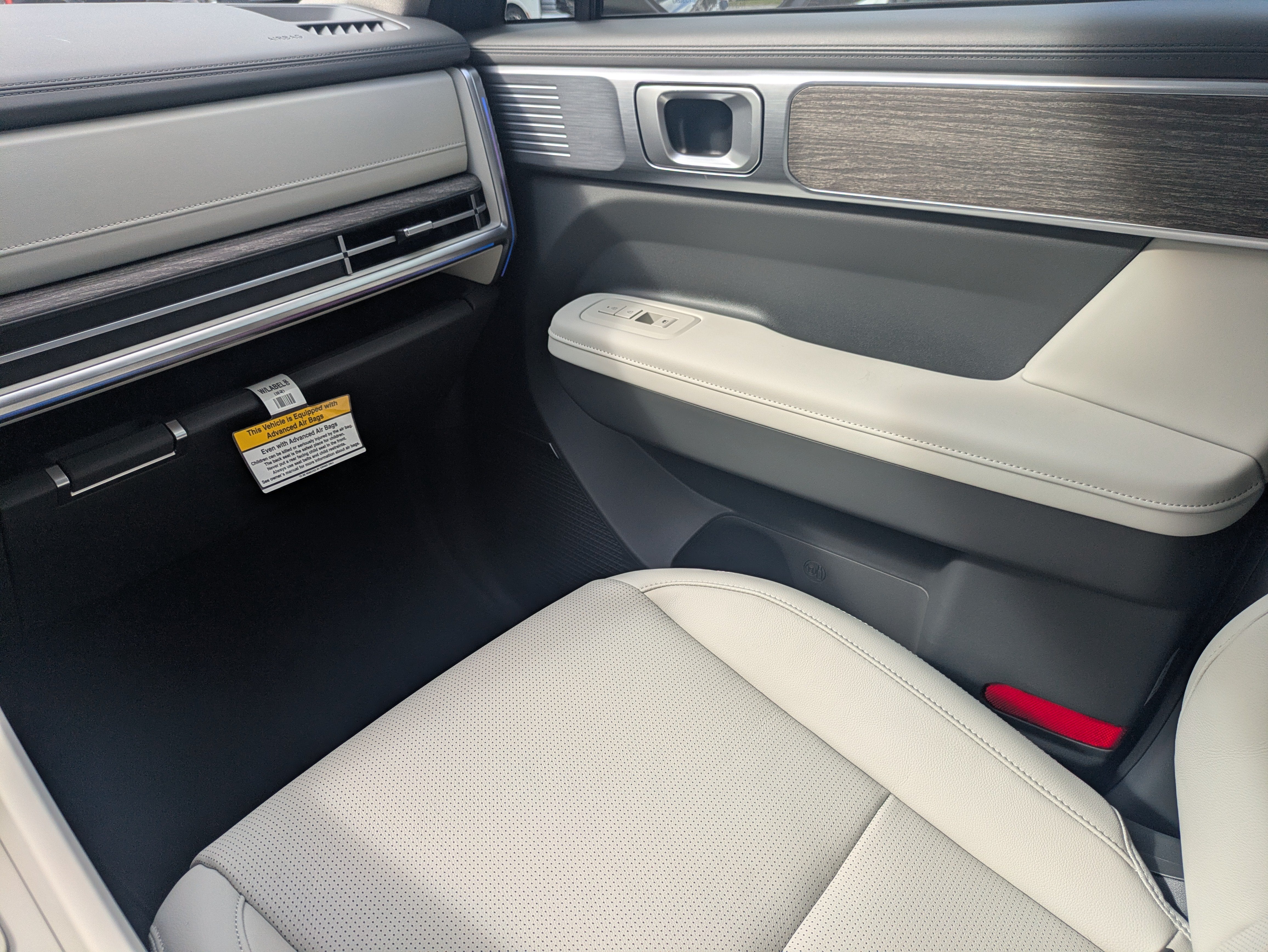 2027 Hyundai SANTA FE Limited 7P