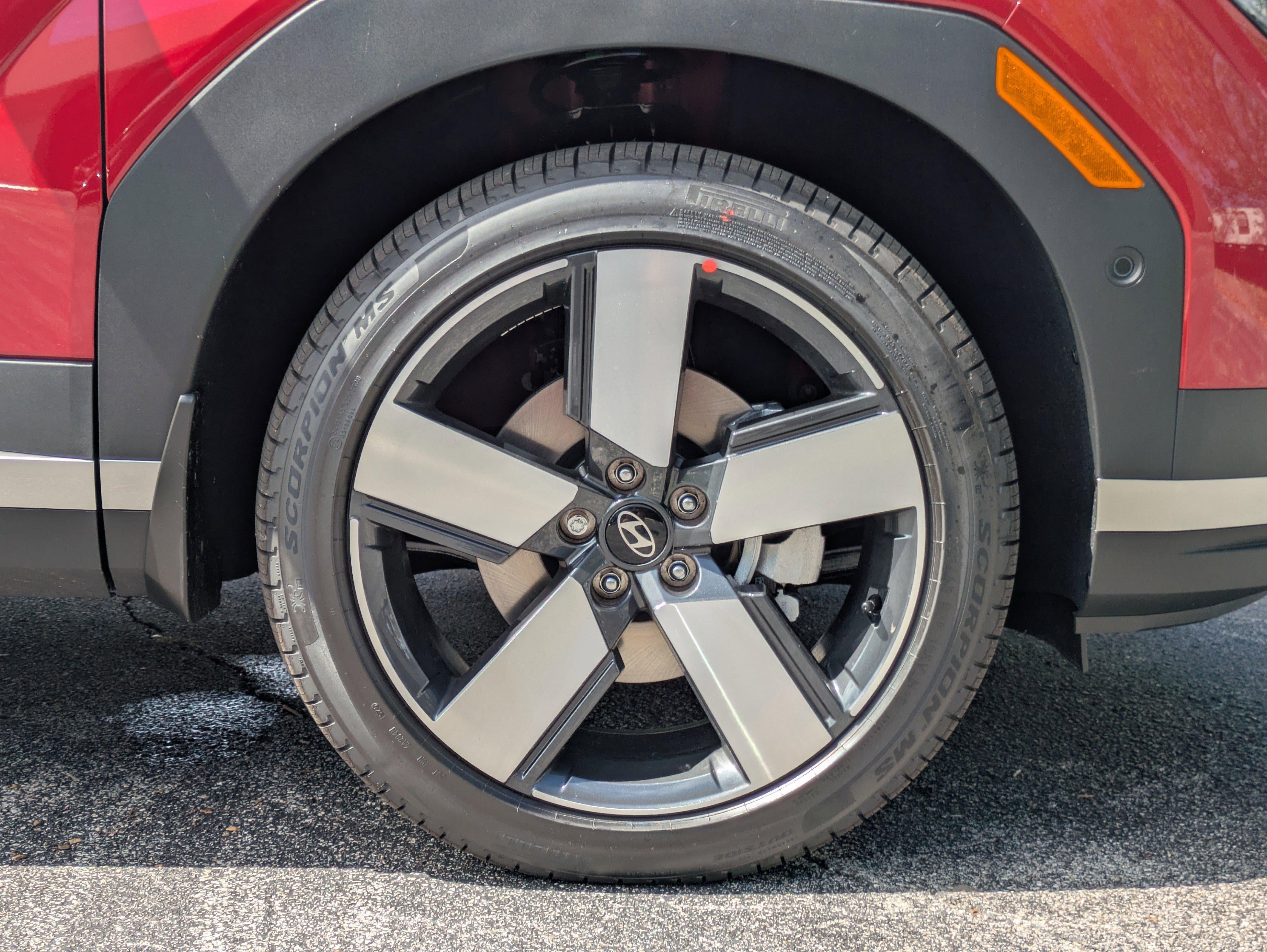 2026 Hyundai SANTA FE Limited FWD