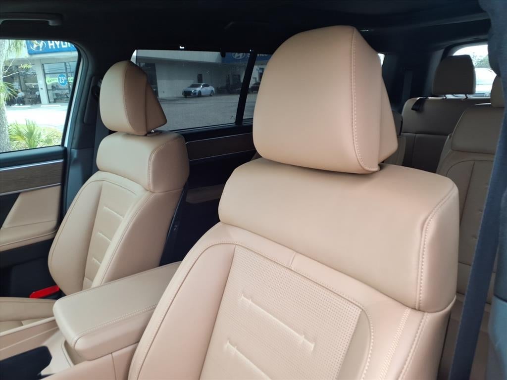 2026 Hyundai SANTA FE Calligraphy FWD