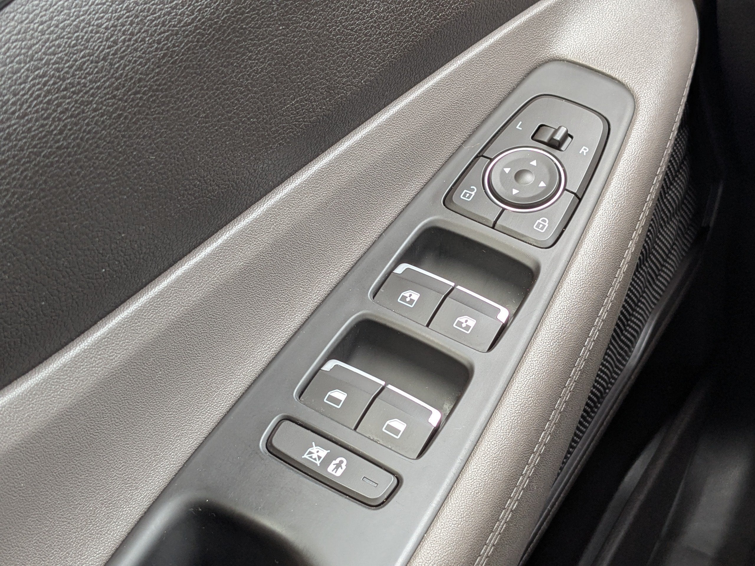 2019 Hyundai SANTA FE SEL