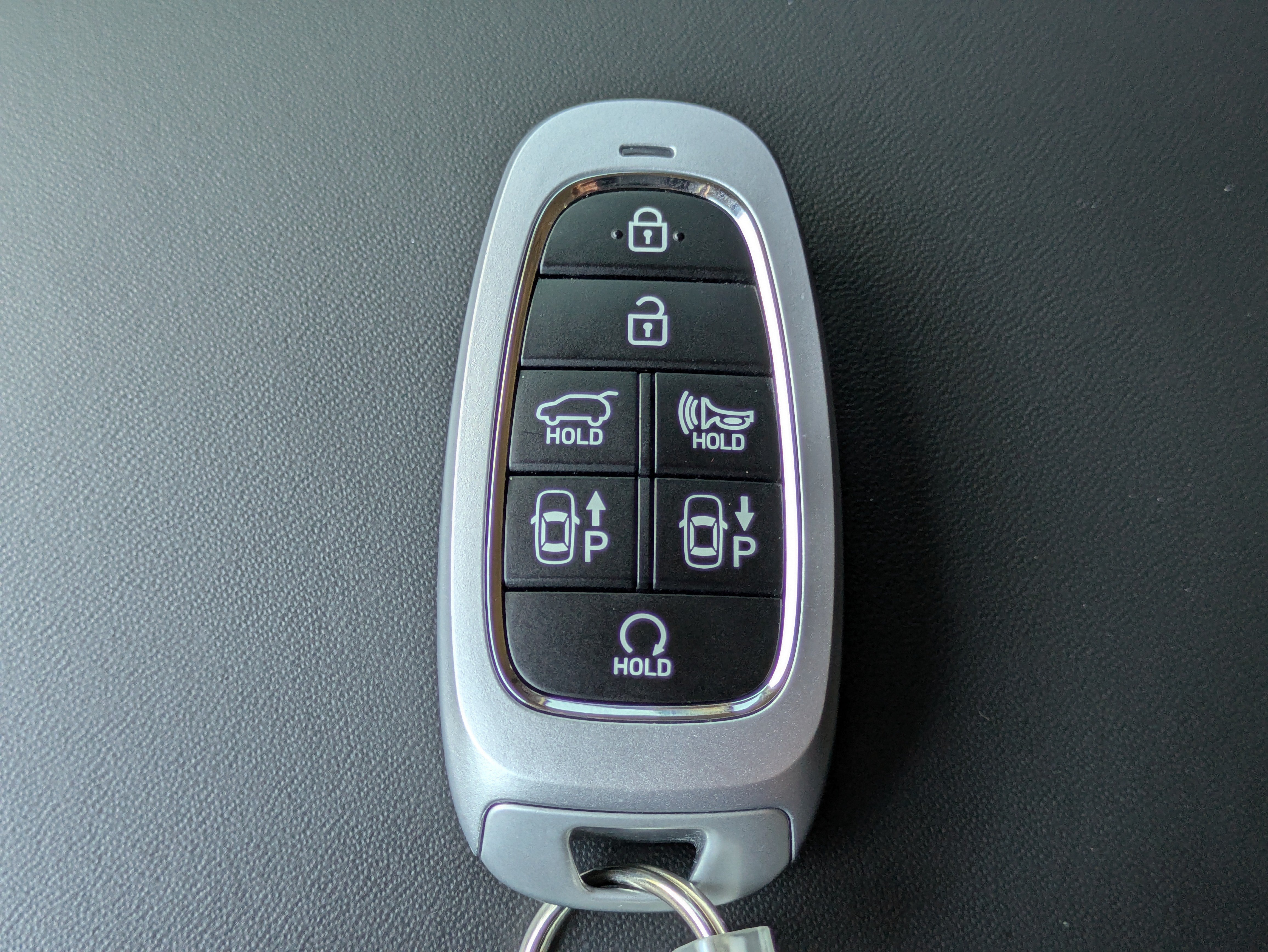 2023 Hyundai Santa Fe Limited - Photo 31