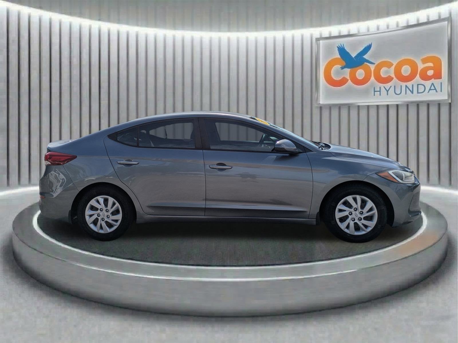 2018 Hyundai ELANTRA SE