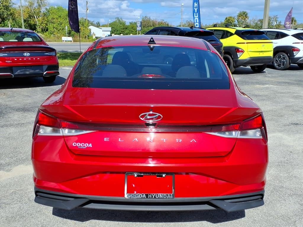 2023 Hyundai ELANTRA SEL