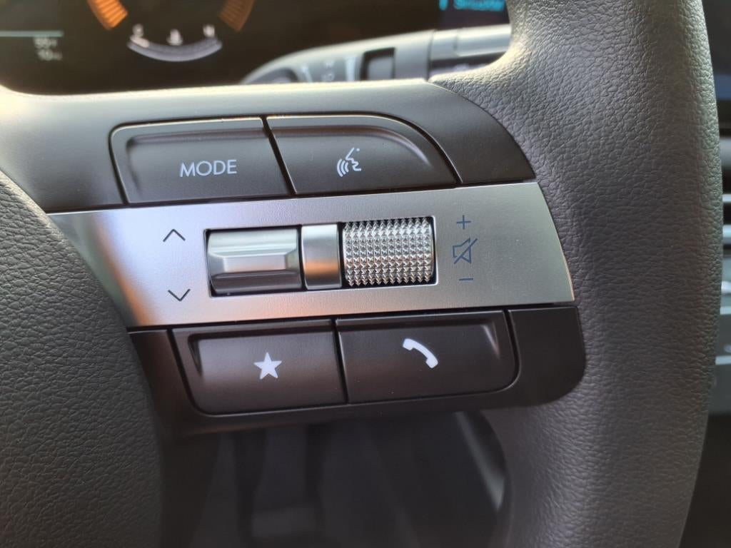 2025 Hyundai SANTA CRUZ SE FWD