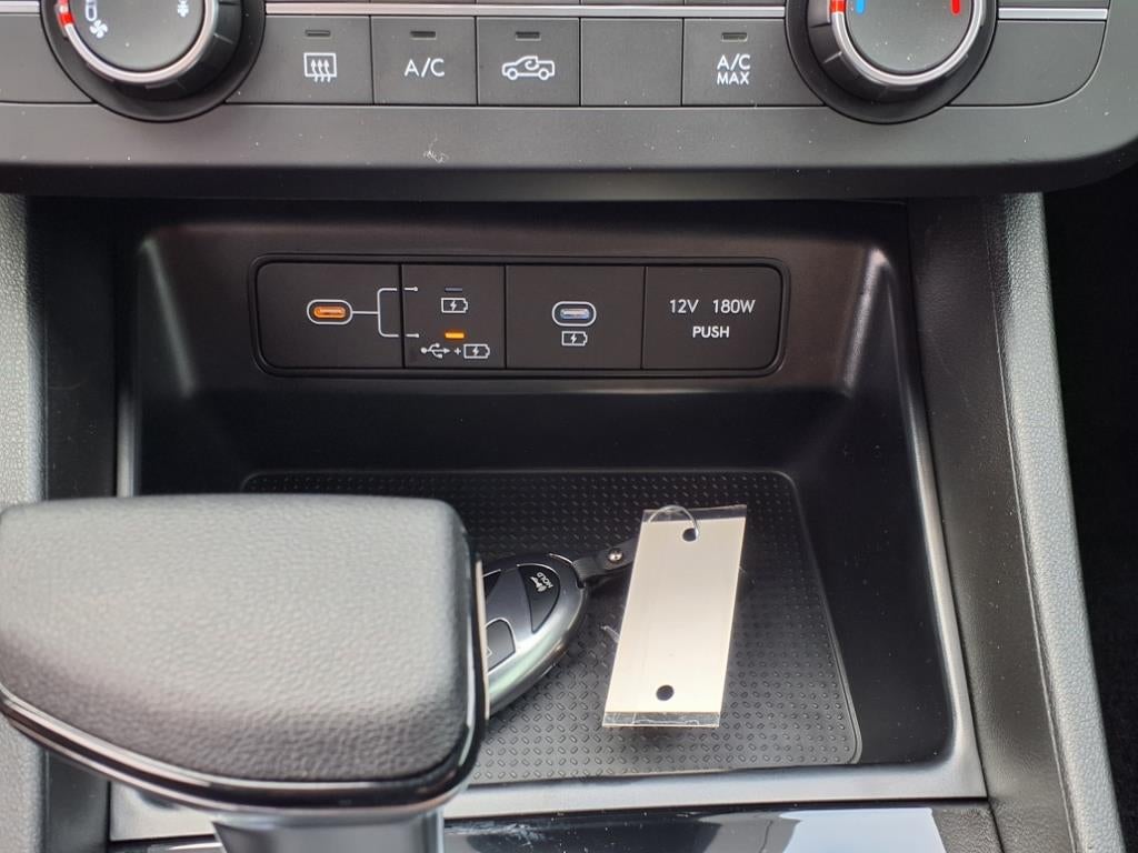 2025 Hyundai SANTA CRUZ SE FWD