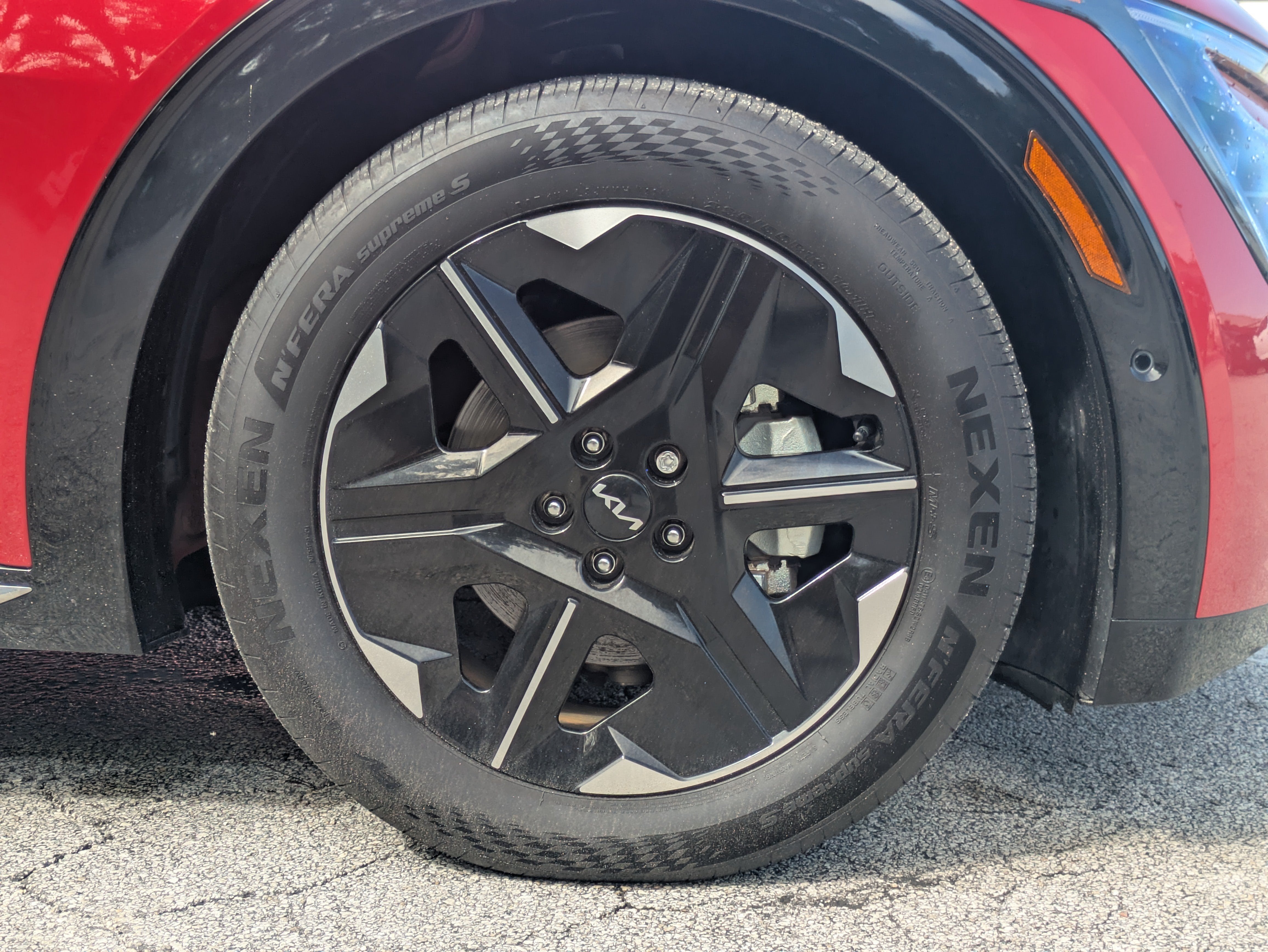 2025 Kia EV6 Wind - Photo 12