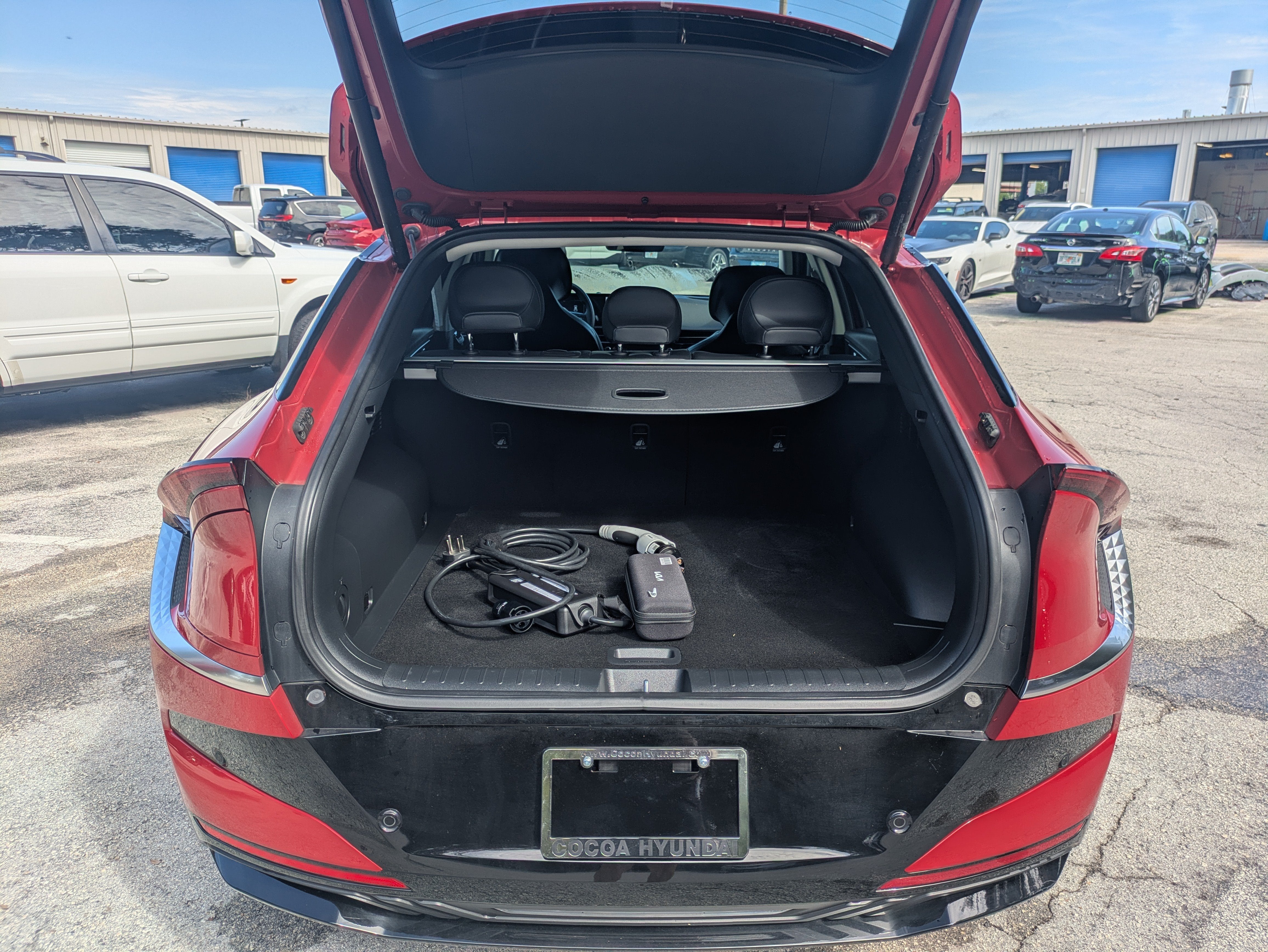 2025 Kia EV6 Wind - Photo 14