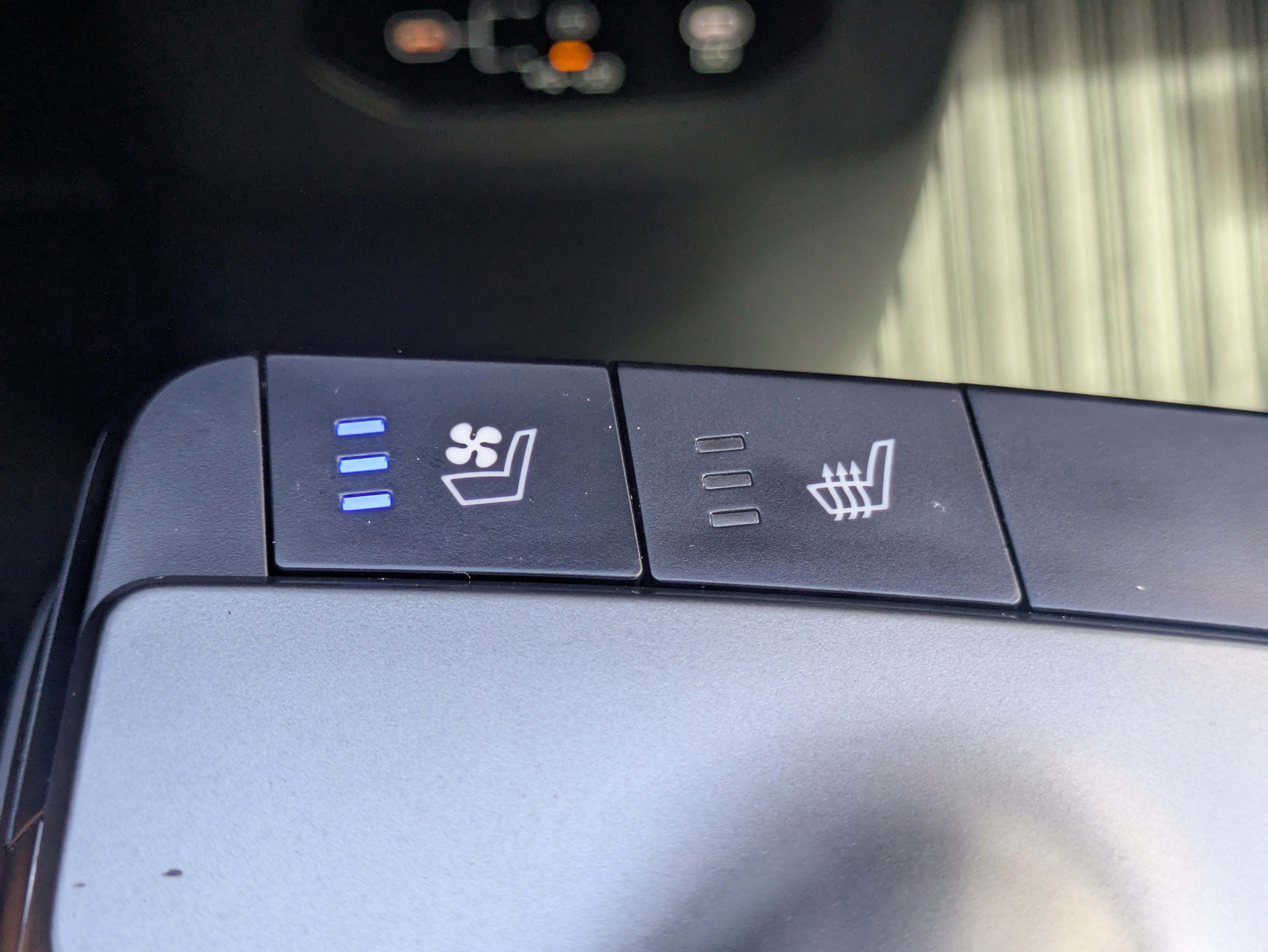 2025 Kia EV6 Wind - Photo 24