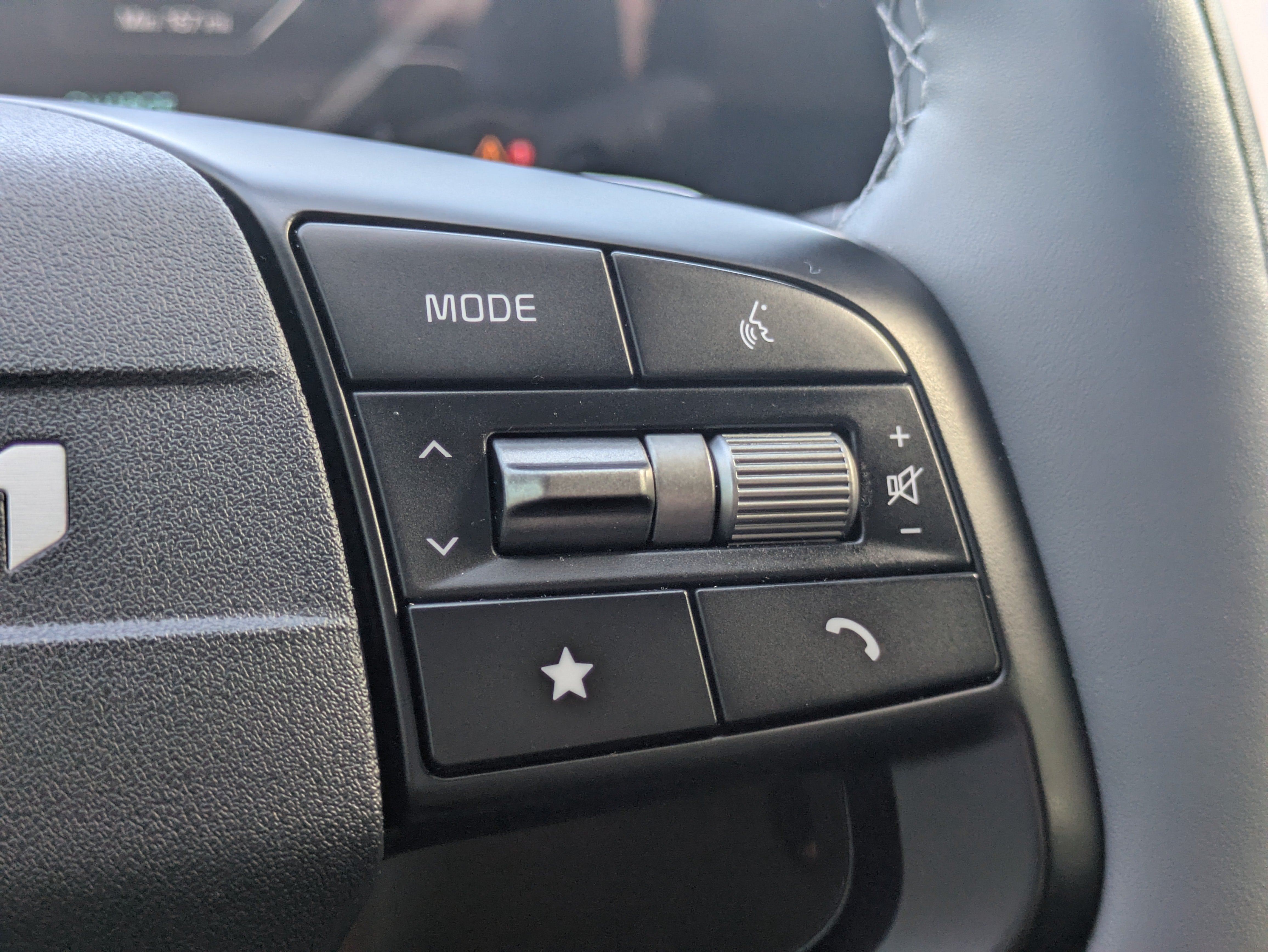 2025 Kia EV6 Wind - Photo 27