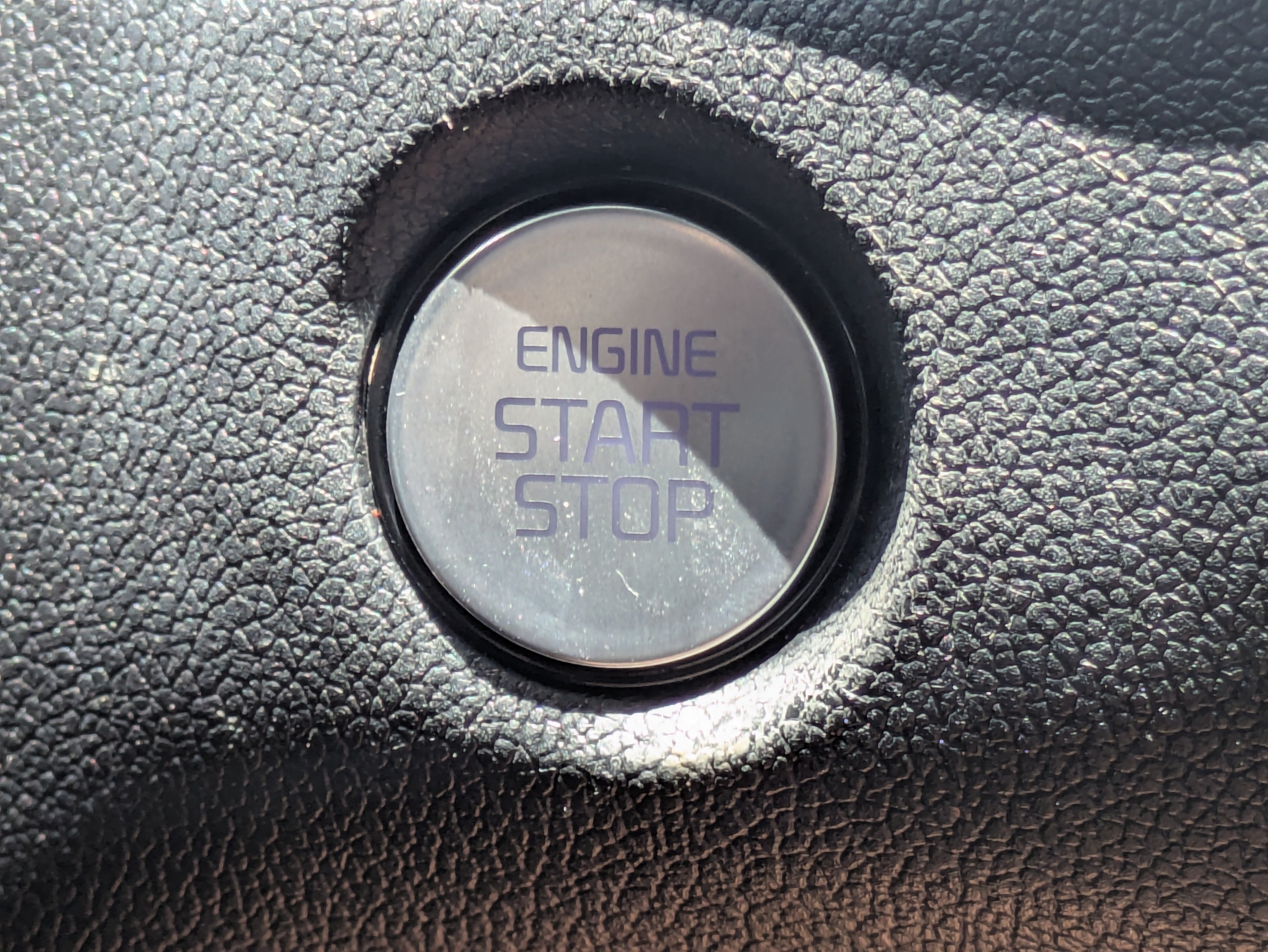 2024 Kia Sorento S - Photo 29