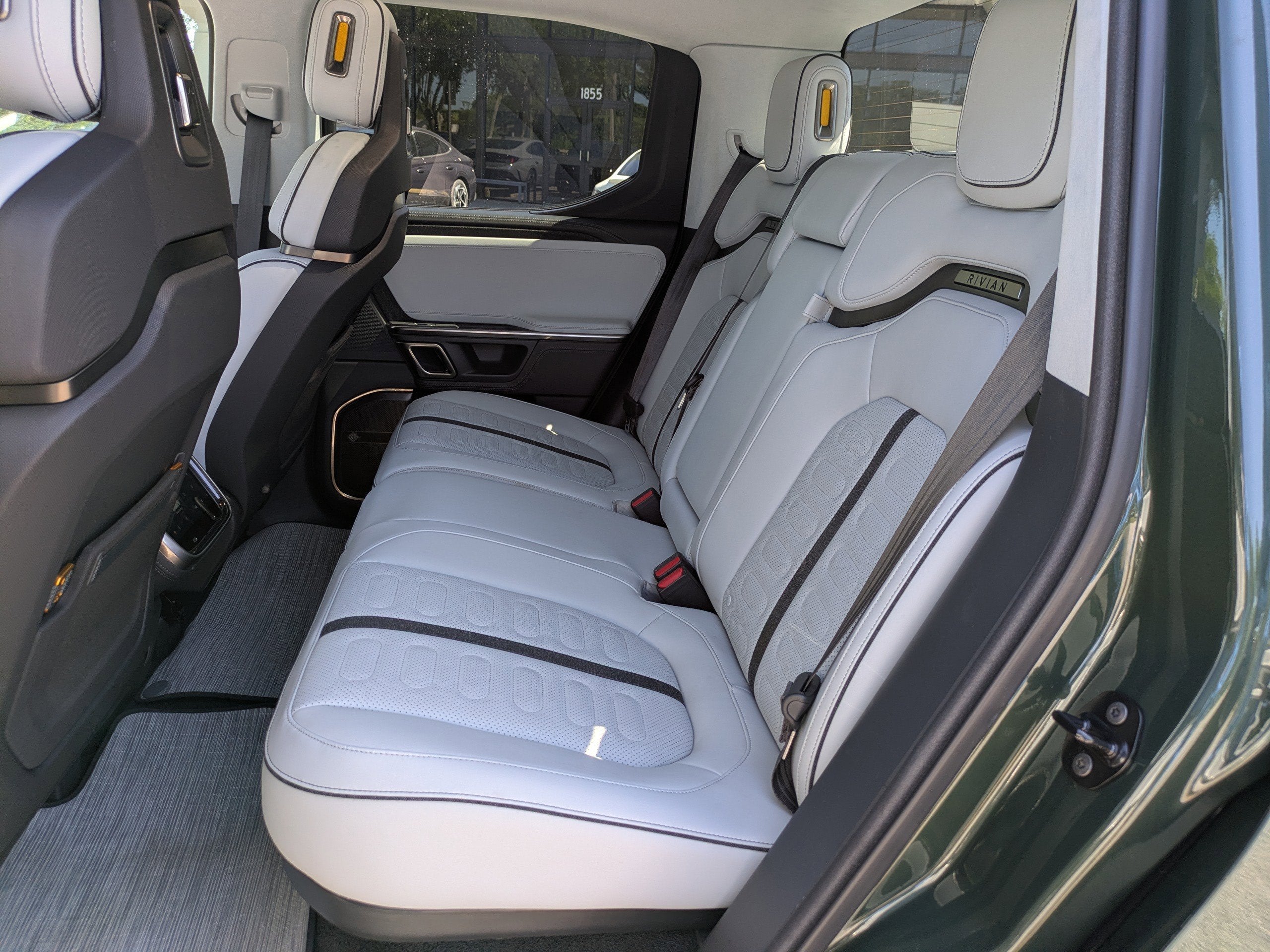 2024 Rivian R1T Adventure