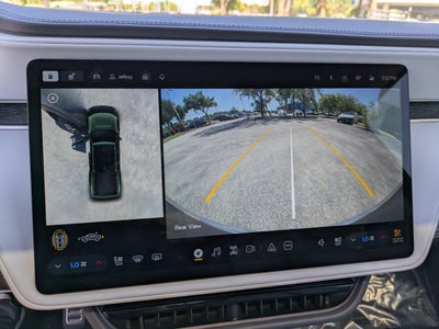 2024 Rivian R1T Adventure