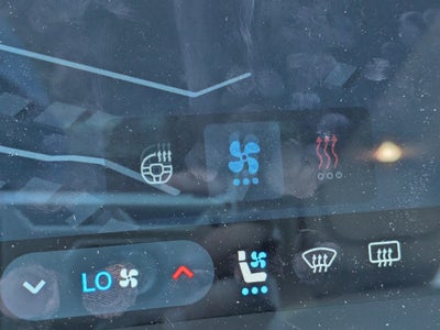 2024 Rivian R1T Adventure