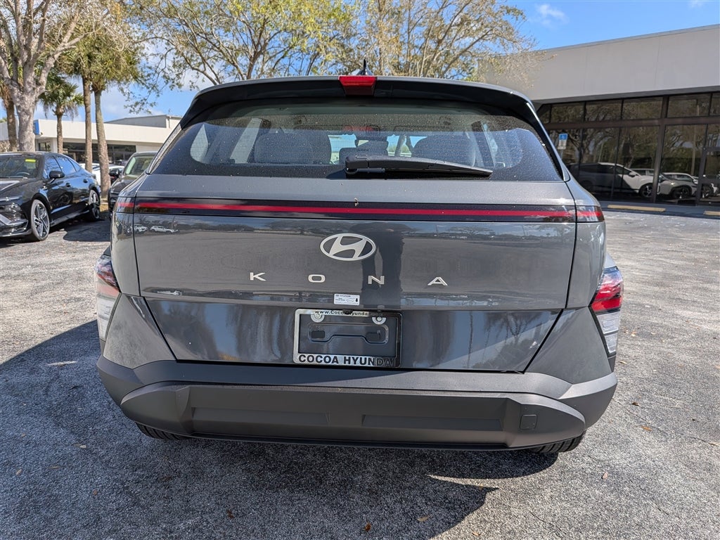 2026 Hyundai KONA SE FWD