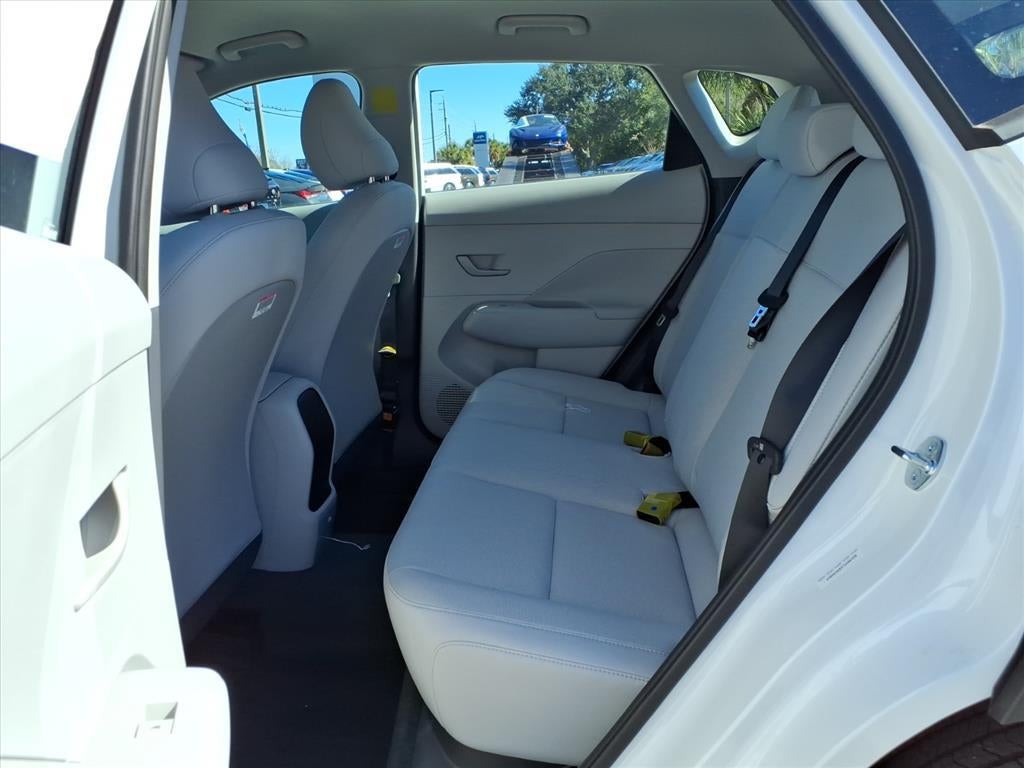 2026 Hyundai KONA SE FWD