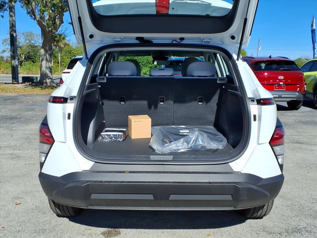 2026 Hyundai KONA SE FWD