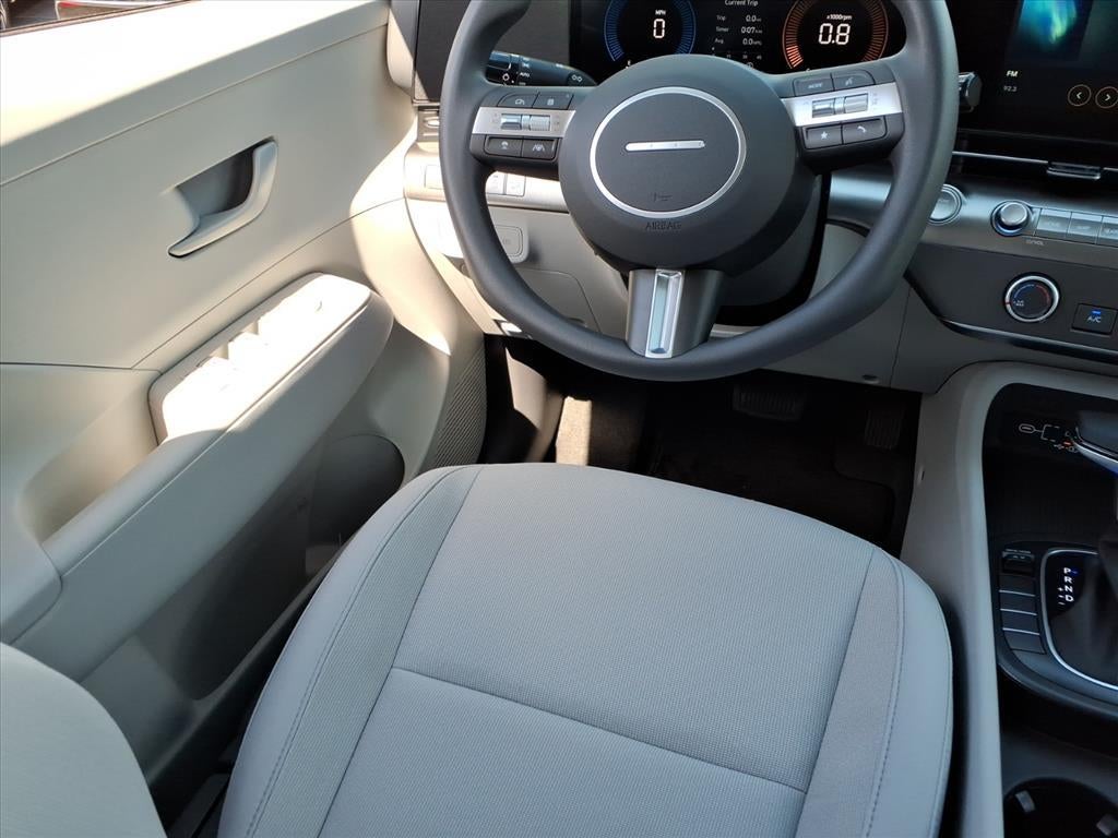 2026 Hyundai KONA SE FWD