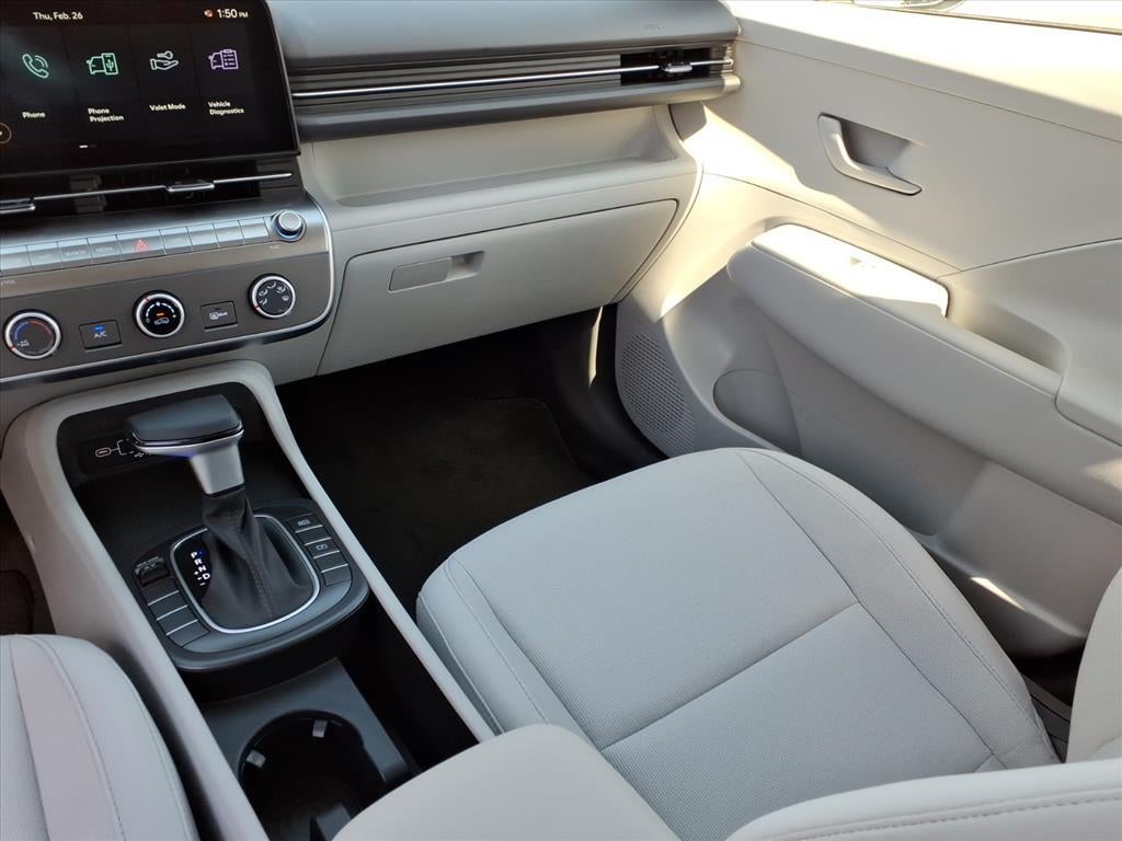 2026 Hyundai KONA SE FWD