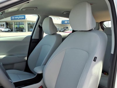 2026 Hyundai KONA SE FWD