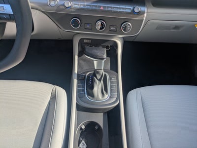 2027 Hyundai KONA SE