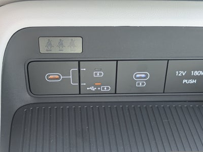 2027 Hyundai KONA SE