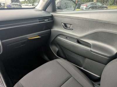 2025 Hyundai KONA SEL