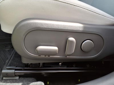 2025 Hyundai KONA SEL Convenience FWD