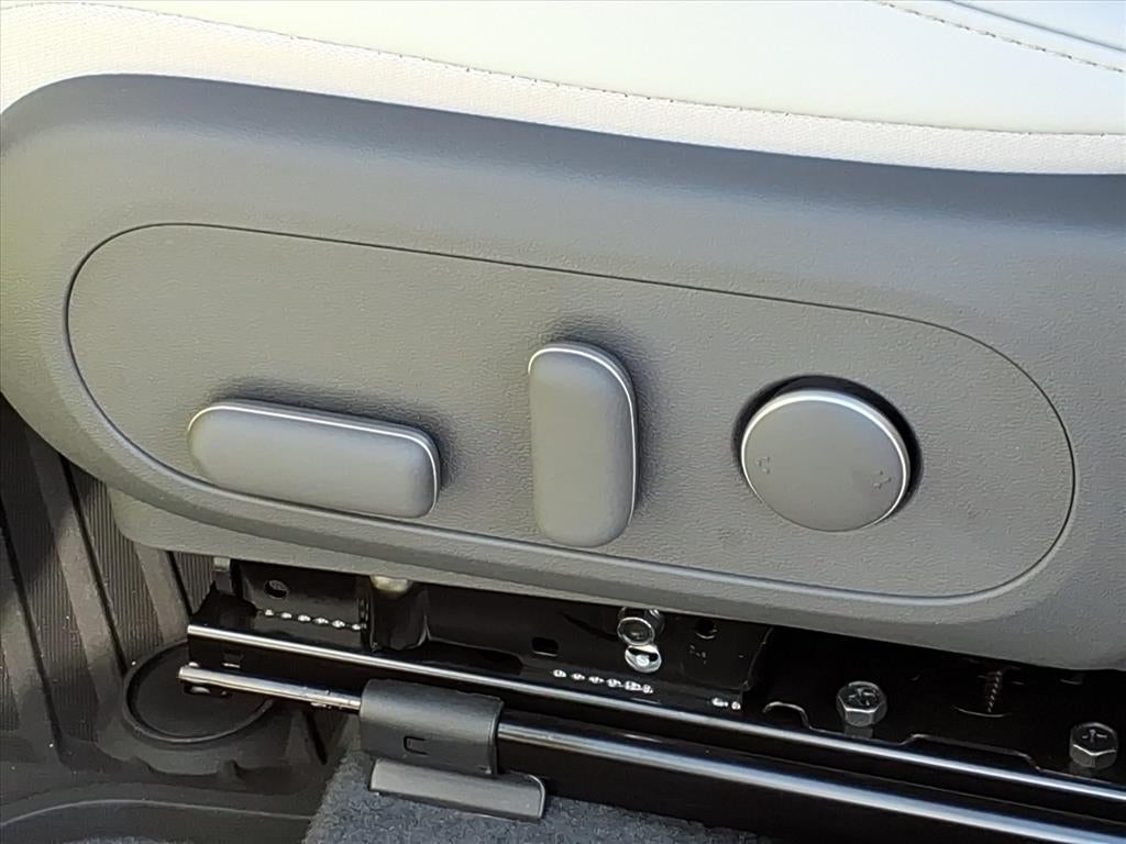 2026 Hyundai KONA SEL Premium FWD