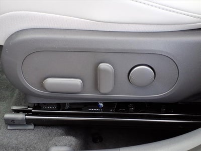 2026 Hyundai KONA SEL Premium FWD