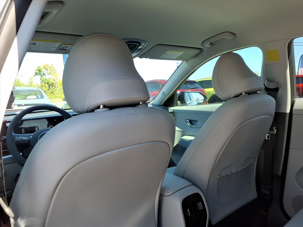 2026 Hyundai KONA SEL Premium FWD